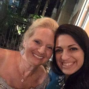 Meet your Posher, Bethany tarrah